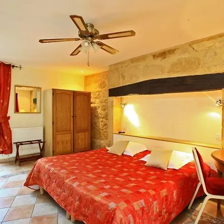 Hotel Domaine De Monrecour - & Restaurant - Proche De Sarlat