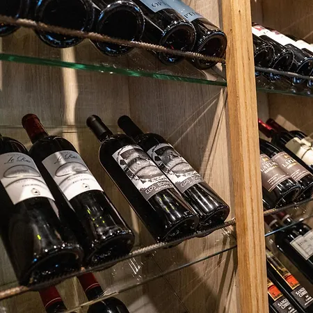 Domaine De Monrecour - & Restaurant - Proche De Sarlat 4* Saint-Vincent-de-Cosse